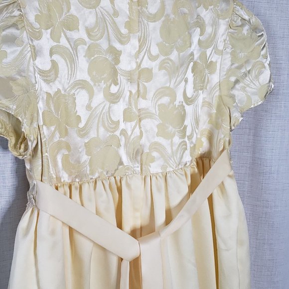Jessica McClintock Pale Yellow Girls Dress Size 16 - Picture 5 of 12